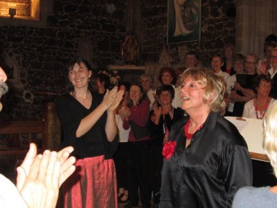 11 mai 2012   Eglise St Martin de Biscarrosse- choeur Cantelande et l'ensemble vocal &quot;Hémiole&quot;