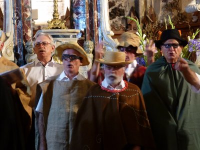 juillet 2014- concert opera operette- choeur Cantelandes accompagné de Frederic Doucet au piano- eglise de Biscarrosse