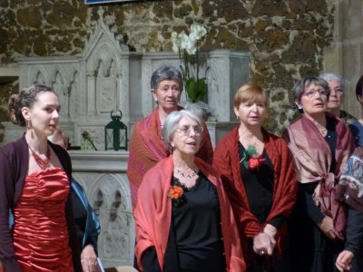 decembre 2013-  Noël baroque - choeur Cantelandes- ensemble baroque Affettuoso- soprano soliste : Caroline Lafont- eglise de Biscarrosse