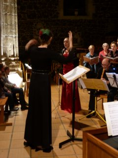 decembre 2013-  Noël baroque - choeur Cantelandes- ensemble baroque Affettuoso- soprano soliste : Caroline Lafont- eglise de Biscarrosse